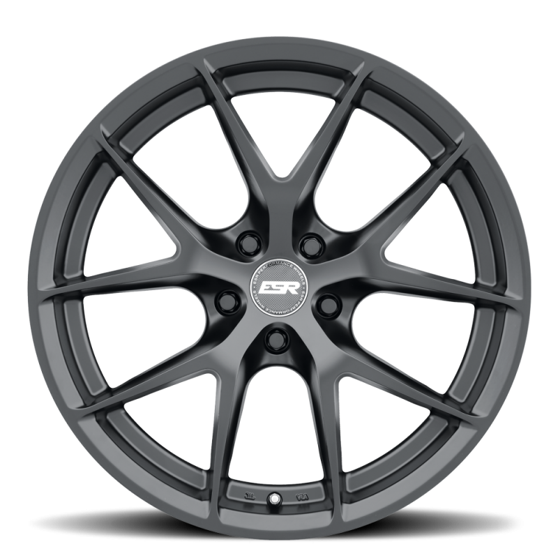 ESR RF2 Matte Black 18x10.5 5x112 +22