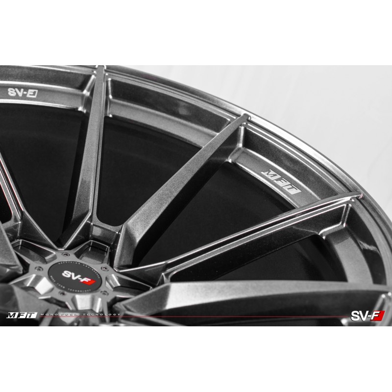 Savini SV-F4 Gloss Graphite 22x10