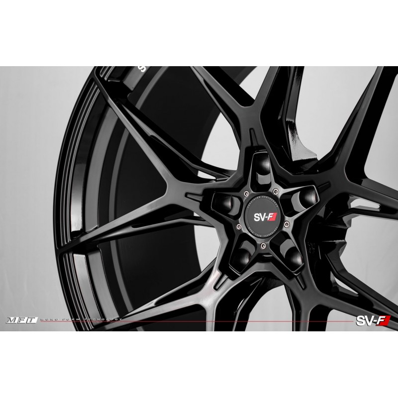 Savini SV-F5 Gloss Black 22x10