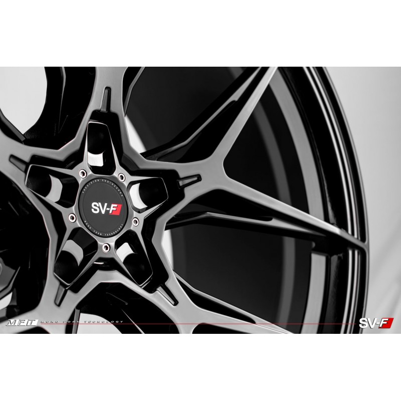 Savini SV-F5 Gloss Black 20x9